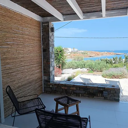 Nesaea Seafront House 度假居