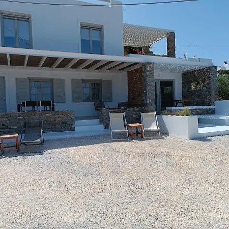 Nesaea Seafront House *