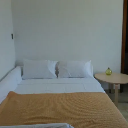 Nesaea Seafront House 帕拉斯波罗斯