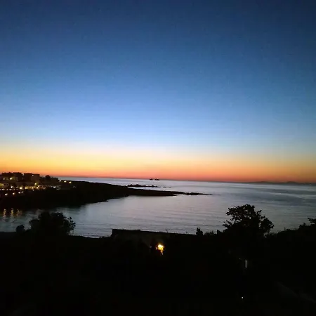 Nesaea Seafront House 度假居 帕拉斯波罗斯