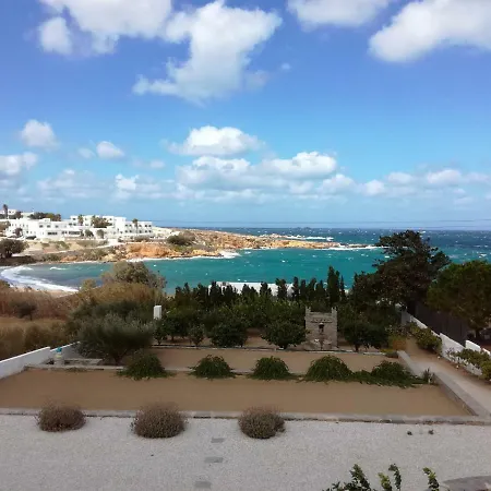 Nesaea Seafront House Holiday home Parasporos