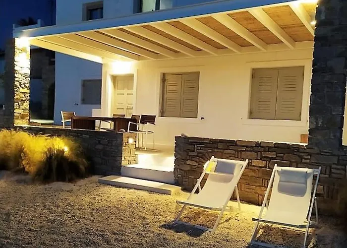 بيت للعطل Nesaea Seafront House